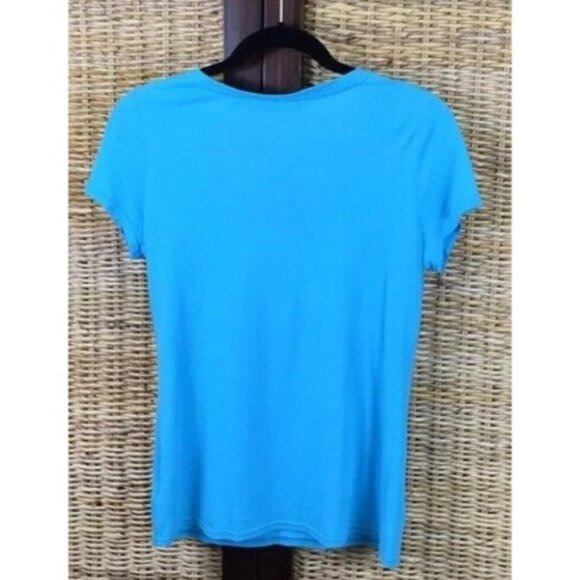 Green Apple Eco-Friendly V-Neck T-Shirt L Blue Gray Embellished Print Large - Picture 2 of 3